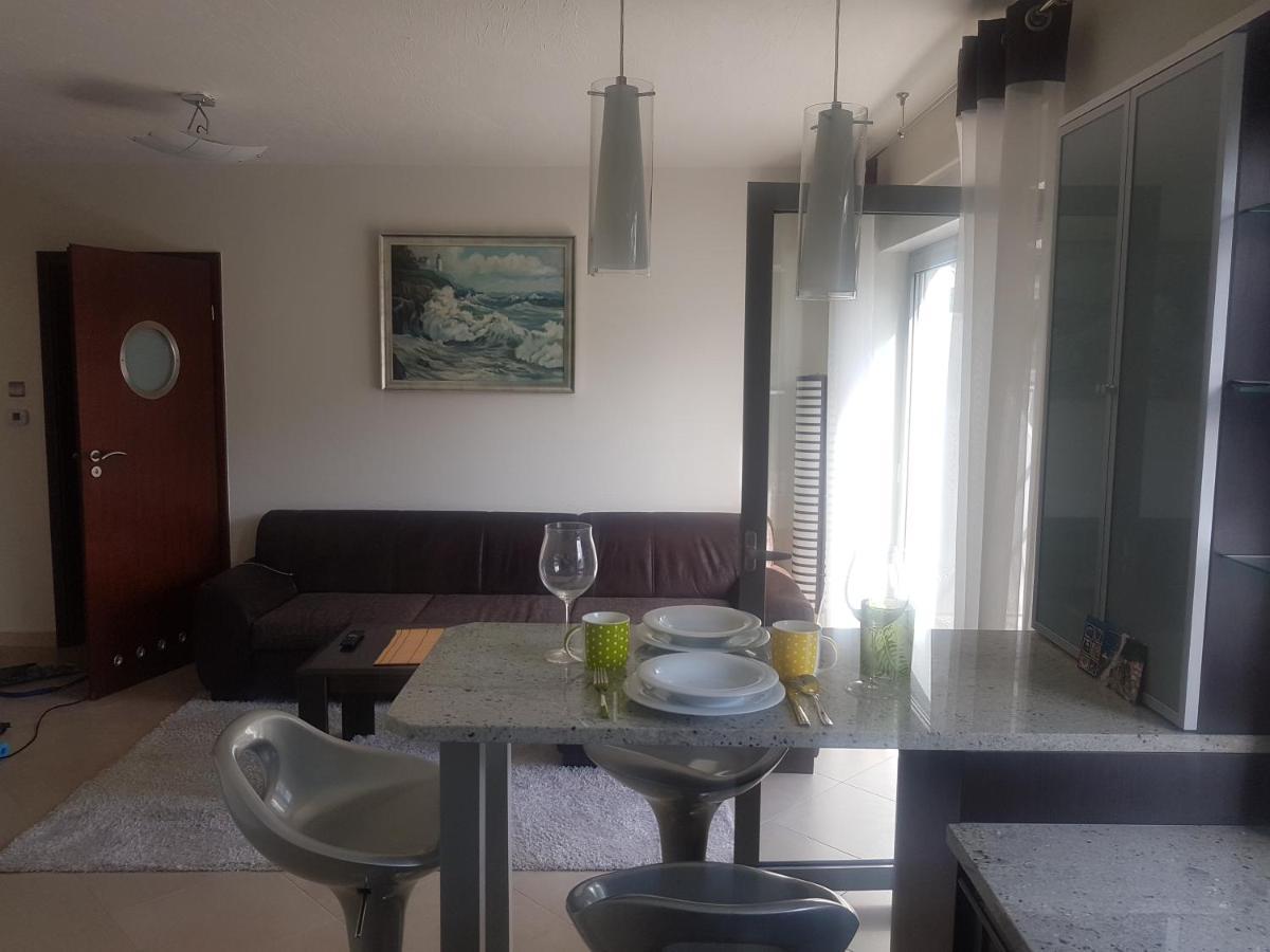 Apartament Przy Plazy 포비에로보 외부 사진